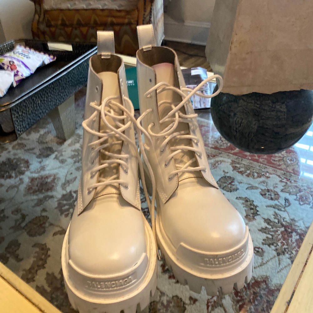 BALENCIAGA boots